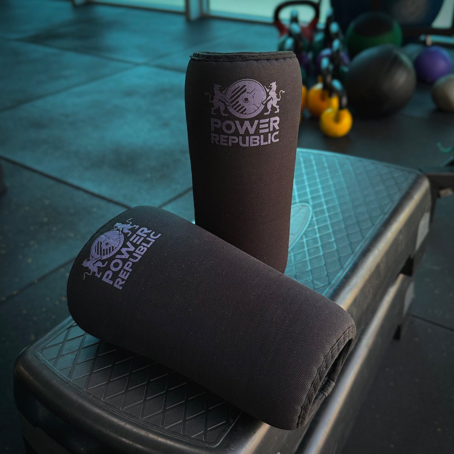 "REBEL" Knee sleeves